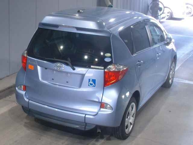 TOYOTA RACTIS 2011