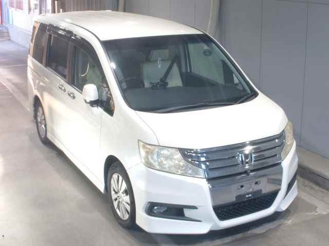 HONDA STEP WAGON 2012