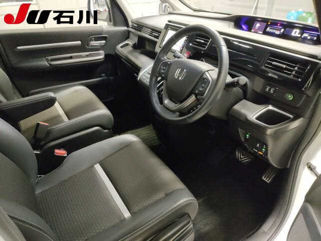 HONDA STEP WAGON 2022