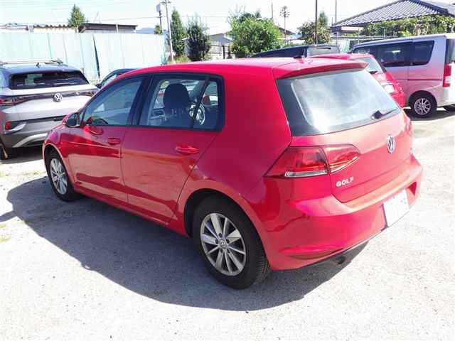 VOLKSWAGEN GOLF 2016