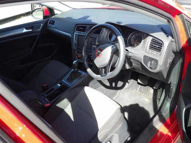 VOLKSWAGEN GOLF 2016