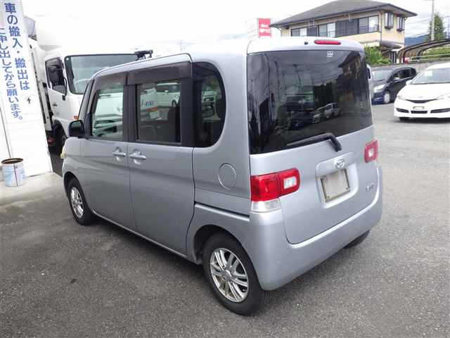 DAIHATSU TANTO 2010