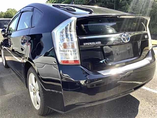 TOYOTA PRIUS 2010