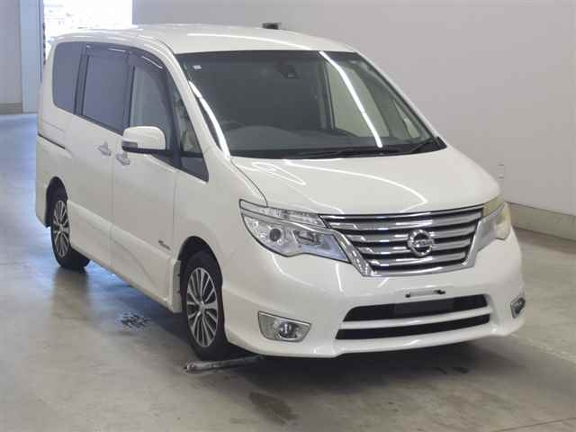 NISSAN SERENA 2015