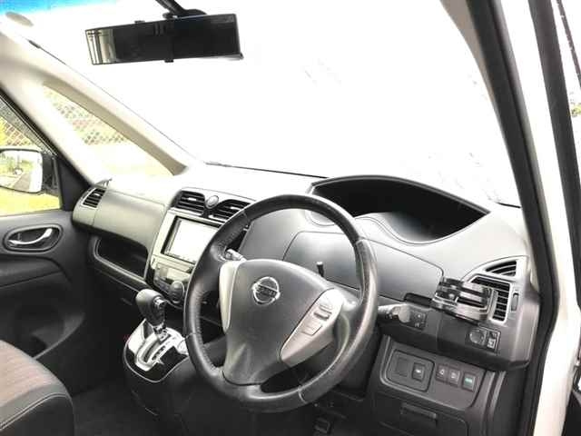 NISSAN SERENA 2015
