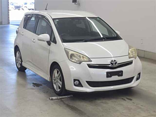 TOYOTA RACTIS 2010