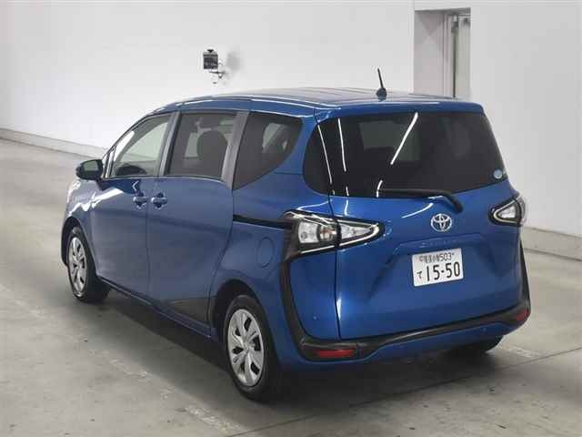 TOYOTA SIENTA 2019