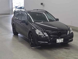 MERCEDES BENZ E CLASS WAGON 2011