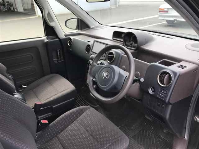 TOYOTA SPADE 2012