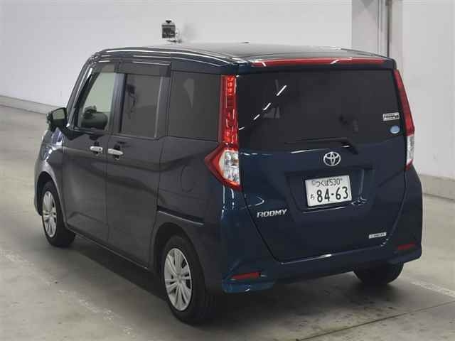 TOYOTA ROOMY 2020