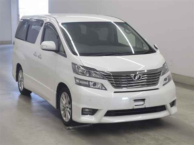 TOYOTA VELLFIRE 2009