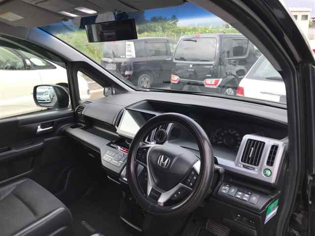 HONDA STEP WAGON 2012