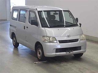 TOYOTA TOWN ACE VAN 2013