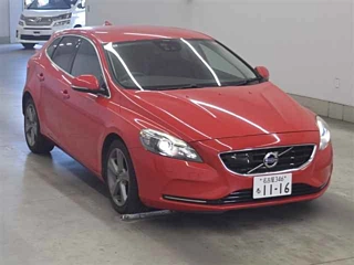 VOLVO V40 2013