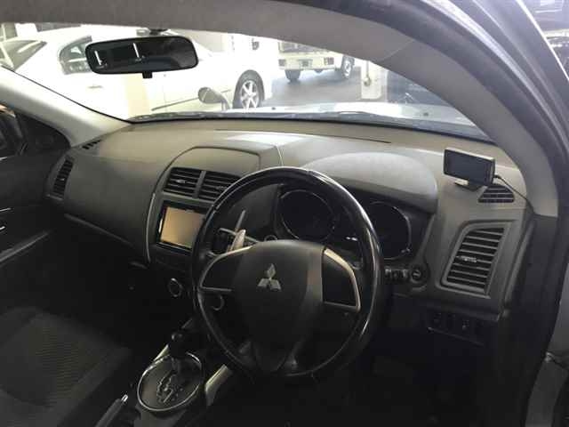 MITSUBISHI RVR 2013
