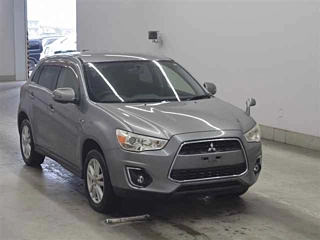 MITSUBISHI RVR 2013