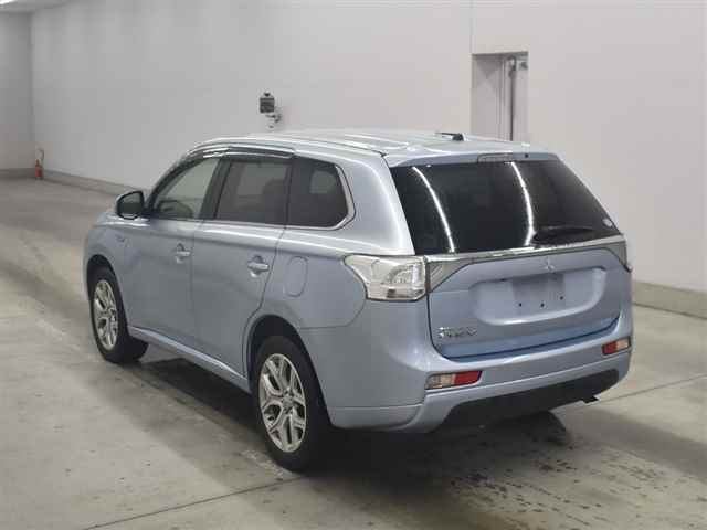 MITSUBISHI OUTLANDER PHEV 2014