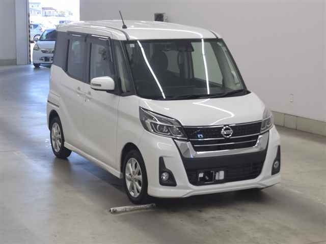 NISSAN DAYZ ROOX 2018