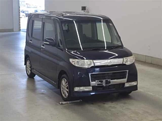 DAIHATSU TANTO 2010