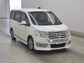 HONDA STEP WAGON 2013