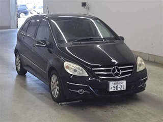 MERCEDES BENZ B CLASS 2011