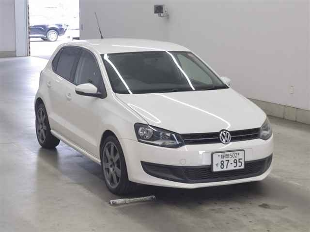 VOLKSWAGEN POLO 2010