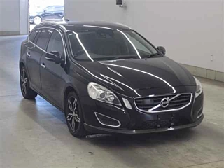 VOLVO V60 2012