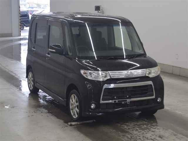 DAIHATSU TANTO 2012