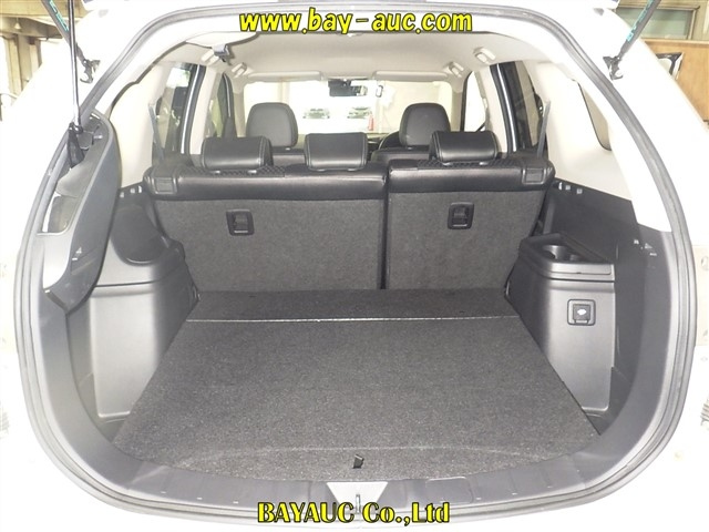 MITSUBISHI OUTLANDER PHEV 2014
