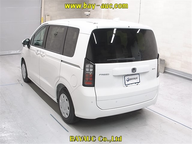 HONDA FREED 2025