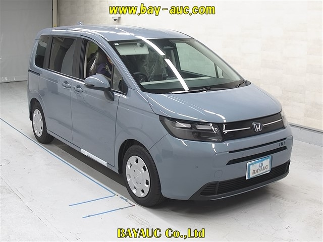 HONDA FREED 2025