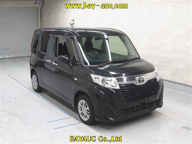 TOYOTA ROOMY 2020