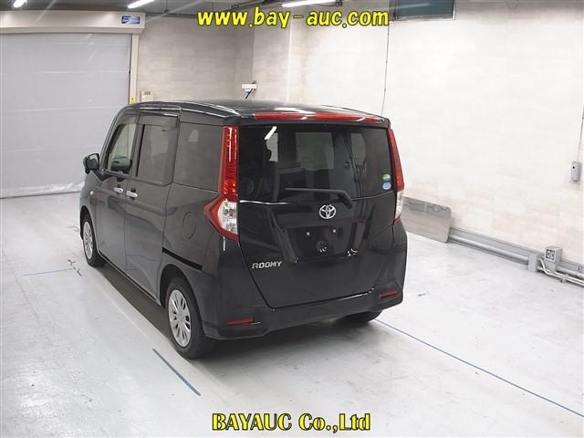TOYOTA ROOMY 2020