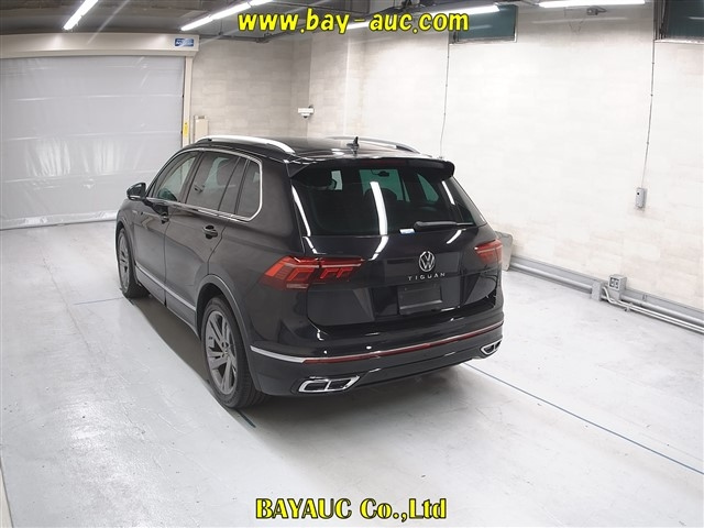 VOLKSWAGEN TIGUAN 2023