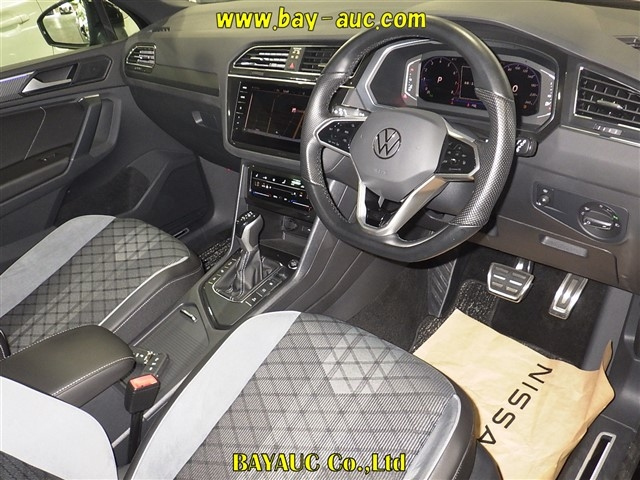VOLKSWAGEN TIGUAN 2023
