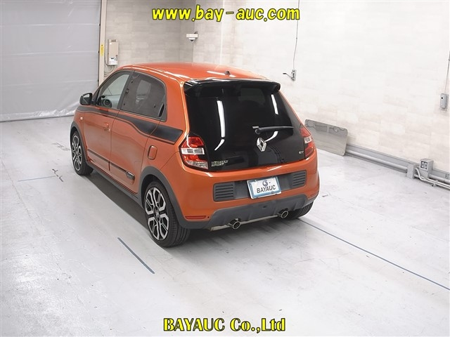 RENAULT TWINGO 2018