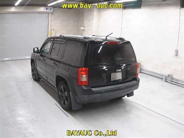 CHRYSLER JEEP PATRIOT 2012
