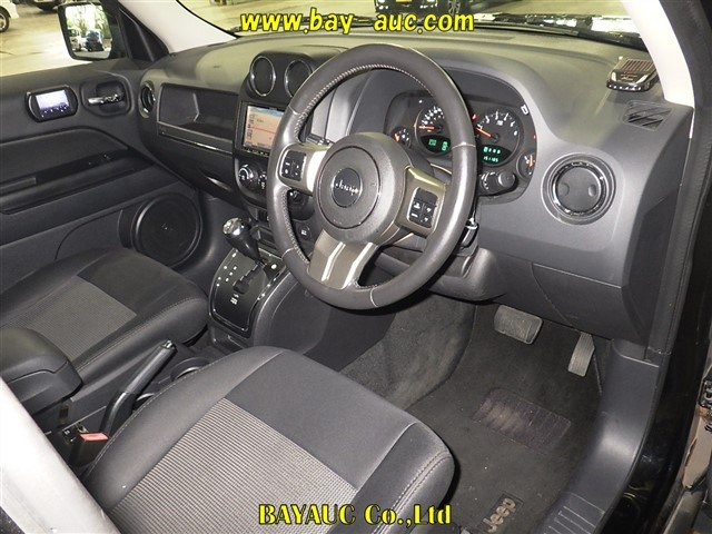 CHRYSLER JEEP PATRIOT 2012