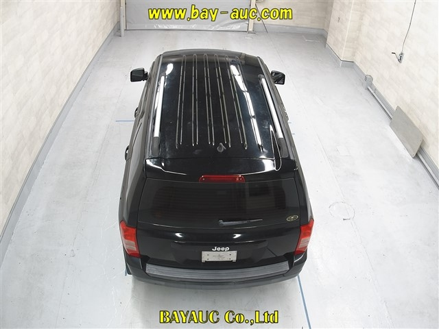 CHRYSLER JEEP PATRIOT 2012