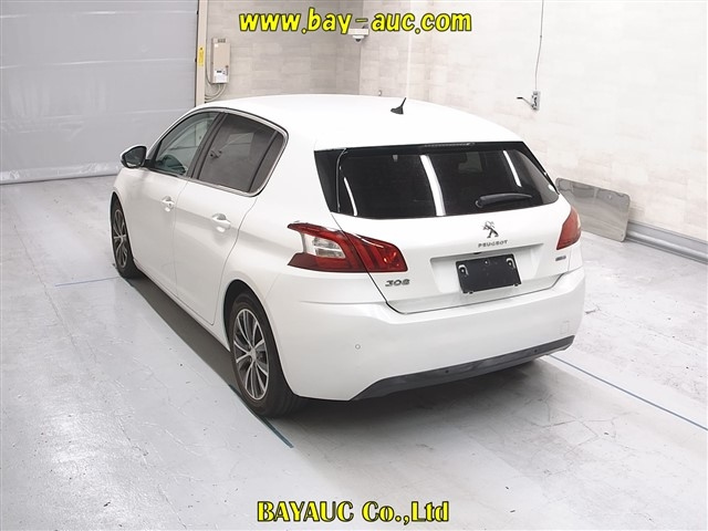 PEUGEOT 308 2016