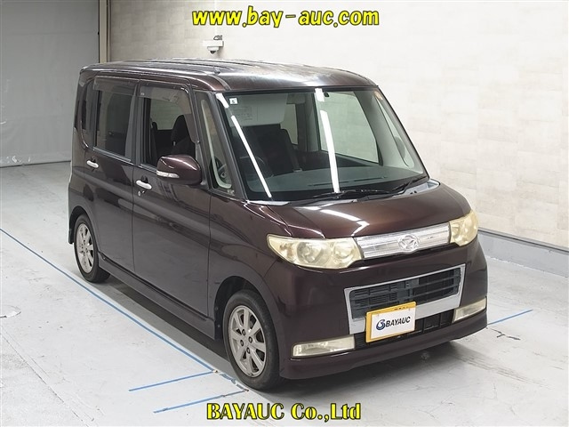 DAIHATSU TANTO 2009