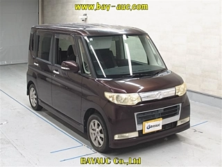 DAIHATSU TANTO 2009