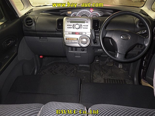 DAIHATSU TANTO 2009
