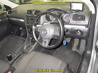 VOLKSWAGEN GOLF VARIANT 2010