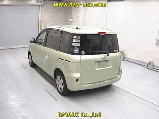 TOYOTA SIENTA 2009