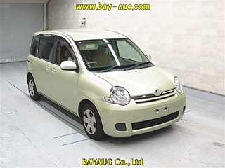 TOYOTA SIENTA 2009