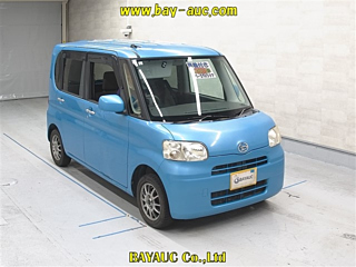 DAIHATSU TANTO 2013