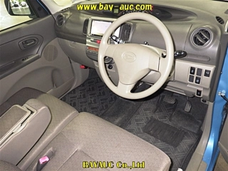 DAIHATSU TANTO 2013