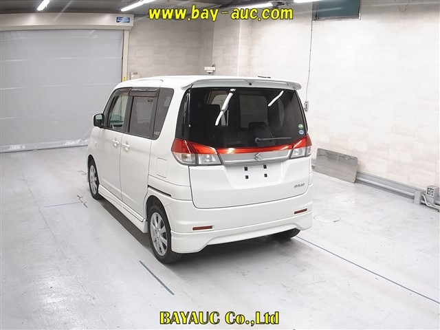 SUZUKI SOLIO 2012