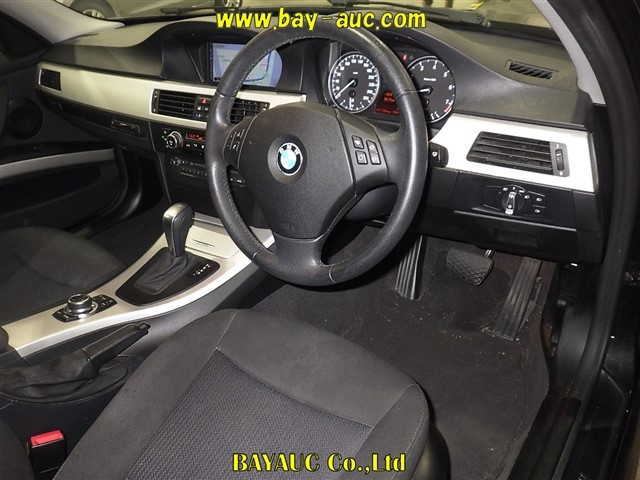 BMW 3 SERIES 2011